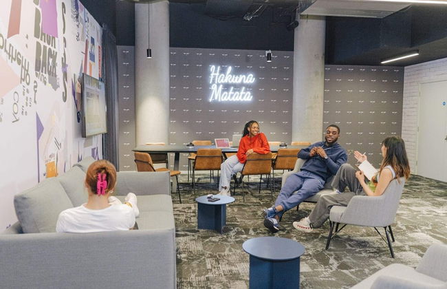 For Students Only Canvas Manchester - Foto 4