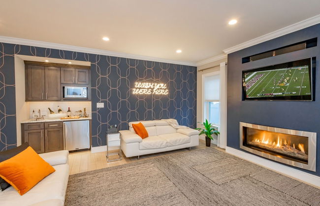 Spacious 6BR Beach Home With Elevator Decks - Ideal for Family Holidays Winter Escapes - Foto 9