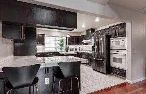 Yosemite and Bass lake I Hot tub I Game room I Sleeps 13 - Foto 23