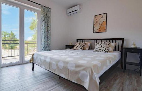 Amazing Apartment In Kasic With Wifi - Photo 12