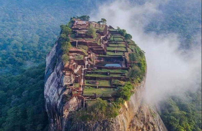 Alquiler de coche con conductor en Colombo - Foto 8