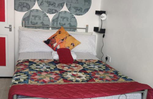 Apartment - Sleeps 5 - Parking - Station Close - Foto 7