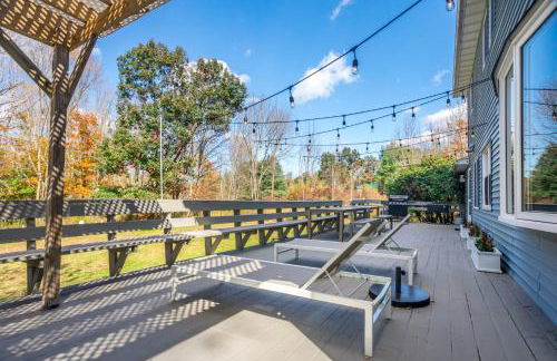 Catskills Delaware River Modern Colonial Getaway - Foto 35