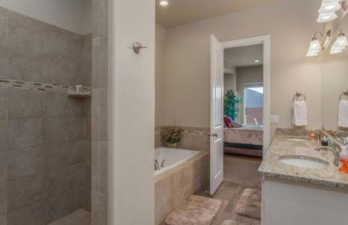 Coral Ridge Resort 4246 COZY, BEAUTIFUL TOWNHOME WITH LOTS OF ADDITIONAL PARKING! - Foto 52