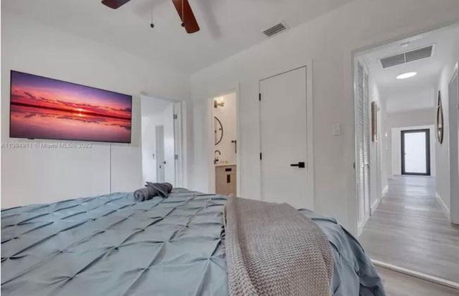 Boho Chic: 3BR Home With Pool - Foto 2