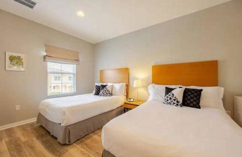 Corvette Getaway - 2 beds - jacuzzi - Forest view - Foto 23