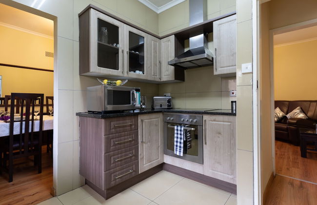 Fallsway Apartments Burley Court - Photo 6