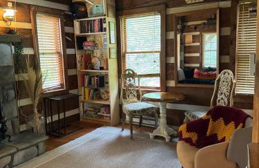 Cozy Cabin Escape Hot Tub & Lake Access - Foto 13