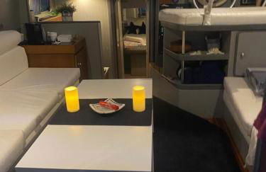 Confortable Yatch - Photo 13