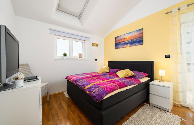 Villa Elisa With View - Foto 7