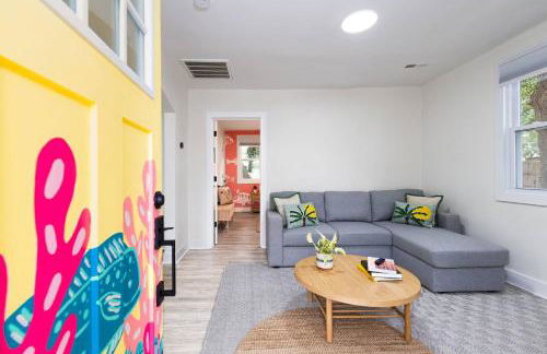 Casa del Pez - Bold, Bright & Steps to the Sand! - Foto 32