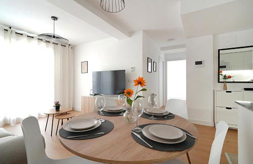 GALIHOST - Apartamentos con parking frente a la playa - Foto 36