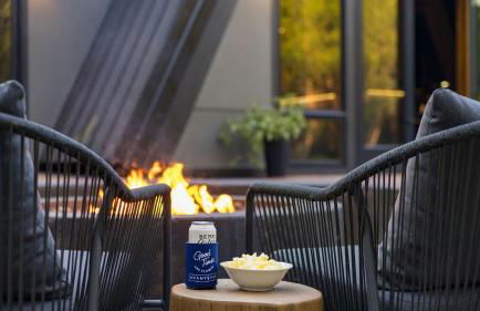 Newly Built • Sauna • Hot Tub • Cold Punge Lazy River Glamp-House by AvantStay - Foto 102