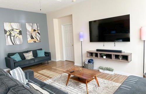 Charming family retreat with Pool & Amenities Disney & top Attractions - Foto 28