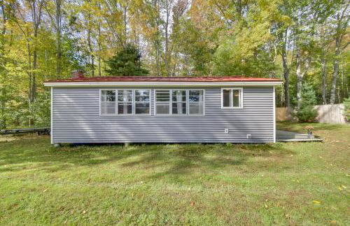 Rustic Retreat Across from Lake Family Friendly! - Foto 27