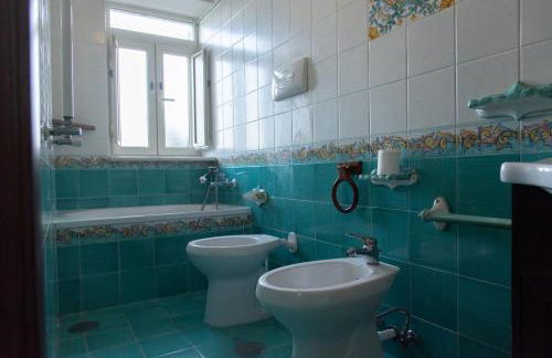 Casa Vacanze Residenziale, near the Sea, free parking, family accomodation - Photo 8