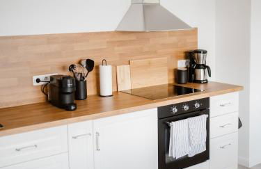 Panorama-Seeblick, Privater Steg, Balkon, Parkplatz - Foto 3