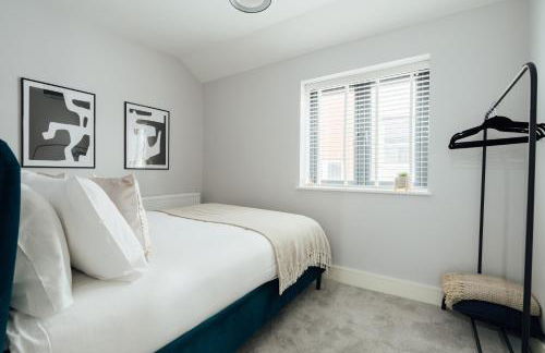 Modern 2Bed House - Walk to Station & High Street, Near Surrey Hills & Denbies Vineyard - Foto 3