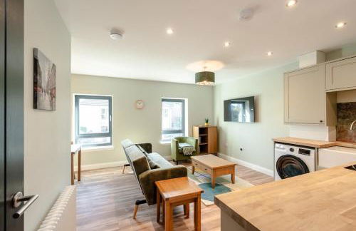 Stunning upper villa stay in the City! - Foto 10