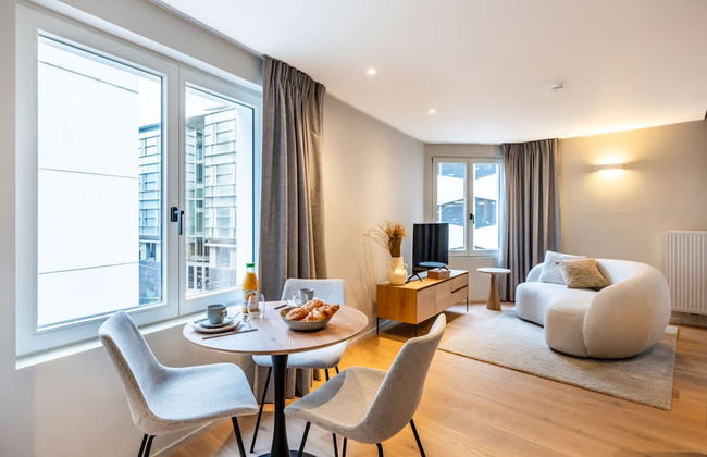 Stylish Duplex Studio With Premium Materials in Ghent City Center - Foto 1