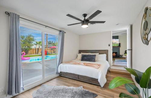 Sleeps 12 - Hot Tub - Pool - Game Room & Fire Pit! - Foto 72