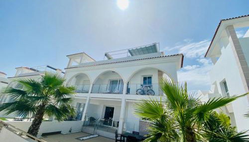 Fortuna Penthouse with roof terrace, AC and pool - Photo 3