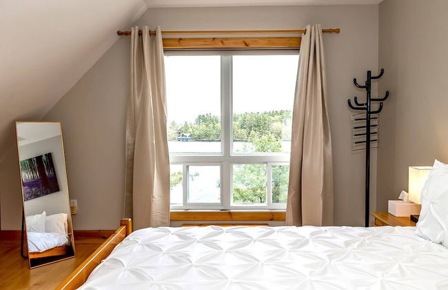 Muskoka Lakeshore Cottage Bliss - Foto 9