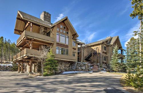 Stunning Ski-InandSki-Out Penthouse Condo with Hot Tub - Foto 3