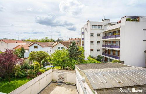 City Loft with rooftop view by Escale-Marne - M8 Tour Eiffel - Parking Gratuit - 201 - Foto 27