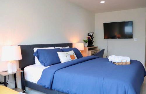 Entire Stunning Townhouse 3br/2.5ba w Parking - Foto 45