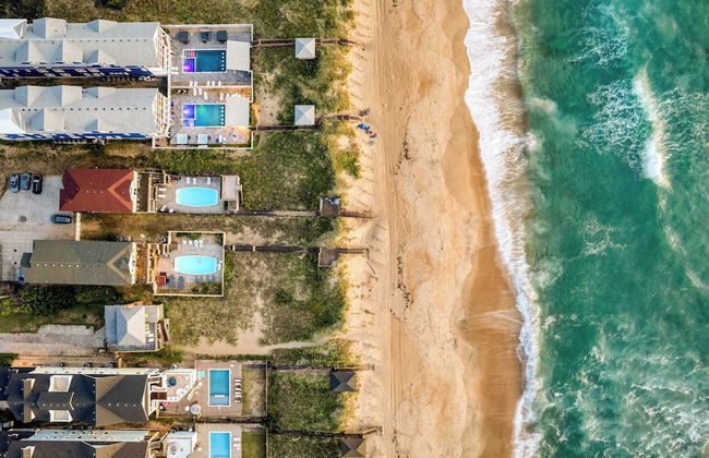 Sleeps 28 Beachfront w/ Pool, Hot Tub, Game Room Atlantic Watch by Avantstay - Foto 1