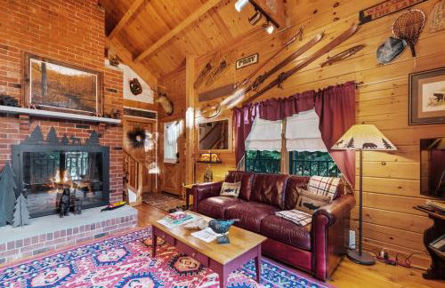 Lakefront Log Cabin on 2 acres - Photo 30