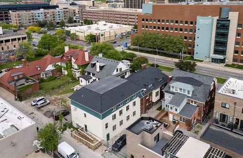 Dwntwn Detroit Wlk to DMC Arena WSU FordField - Photo 45