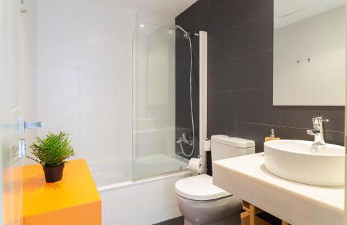 2266-Amazing newly furnished apt,on golf, sea view - Photo 15