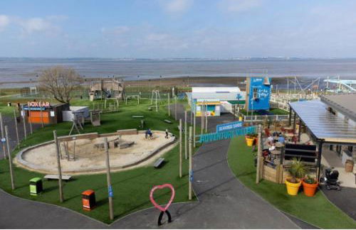 Newland's - Photo 20