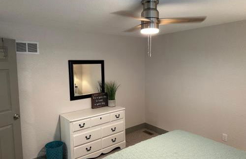 Adorable New West 3 BR 2 BA SMRT TV Coffee - Foto 6