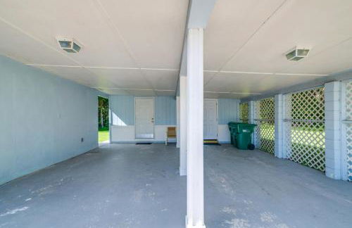 2 Mi to Homosassa Springs Riverfront Home with Dock - Photo 29