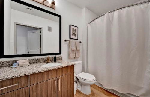 Dockside Lake Hartwell 2BR with Unique Amenities - Foto 27