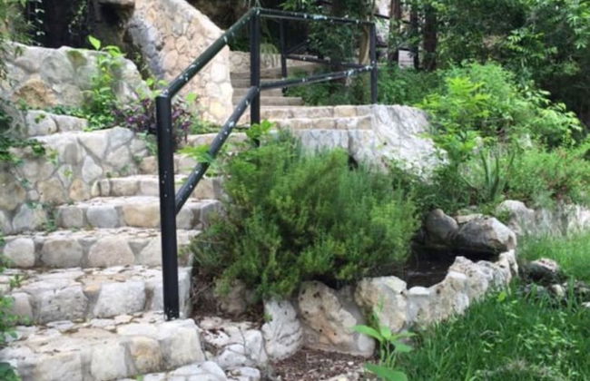 Frio Springs Lodges - Photo 44