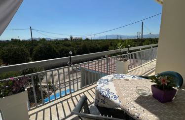 Lidas Golden View-All around veranda apartment - Photo 12