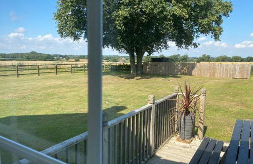 Near Woodbridge The Annexe Eyke Fantastic views with Dog secure Garden and Paddock - Foto 18