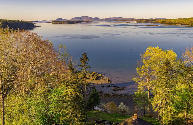 Lucky Stone Retreat - Private Beach & Acadia View - Photo 16
