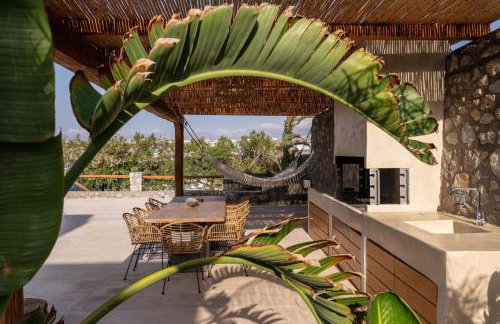 Villa Veneta at Ornos Sea View - Photo 21