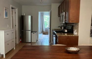 NEW! Historic Townhouse-14 min to WTC - Foto 14