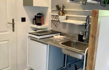 AUX 4 LOGIS - Studio Le Flore - Petit déjeuner offert 1ère nuit - Foto 19