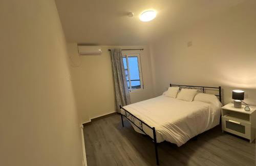 Mediterranean Breeze - Photo 14