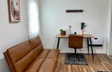 Spacious 4BR home w 2BA, a workspace & king bed! - Foto 24