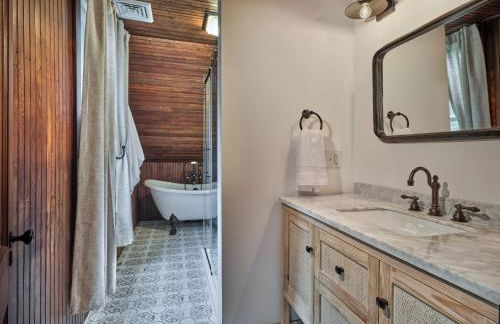 Luxuriously Restored Farm Cabin - Foto 25