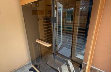 Your Spacious Escape: Creek, Pool, Sauna, Hot Tub - Foto 43