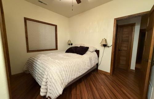 Home on Acerage Views for Days! - Foto 14